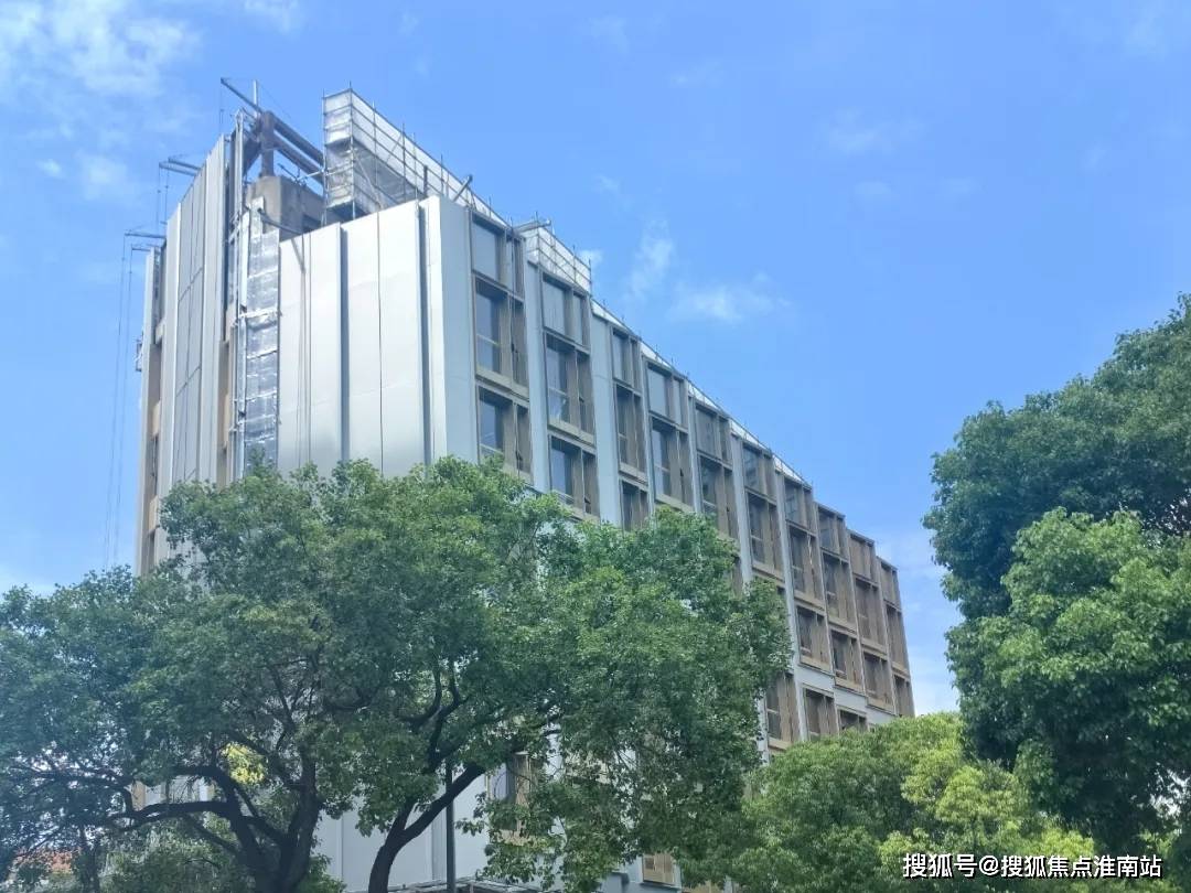 售楼中心欢迎您2025楼盘评测-房价户型商圈配套爱游戏最新世纪臻邸(售楼处)首页网站-世纪臻邸(图5)