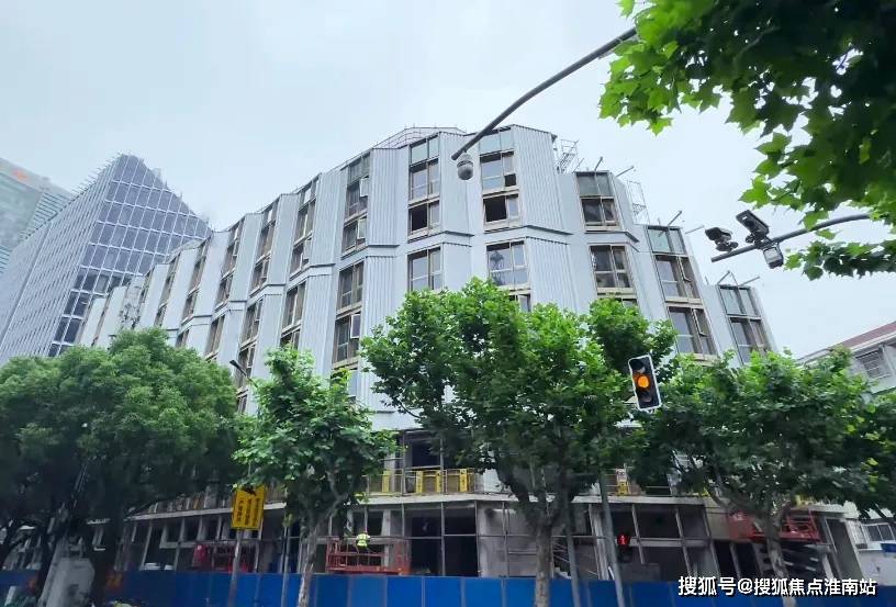 售楼中心欢迎您2025楼盘评测-房价户型商圈配套爱游戏最新世纪臻邸(售楼处)首页网站-世纪臻邸(图11)